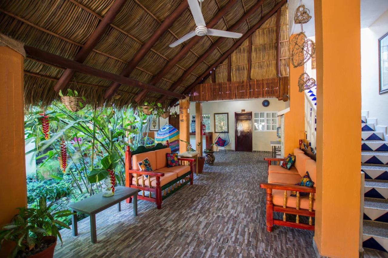 Hotel Meson De Mita Пунта-Мита Экстерьер фото