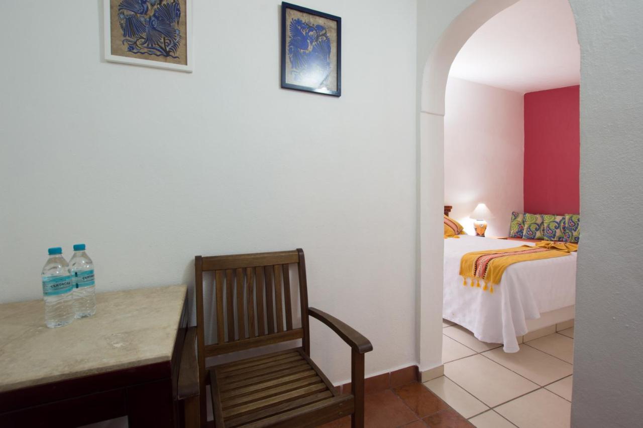 Hotel Meson De Mita Пунта-Мита Экстерьер фото